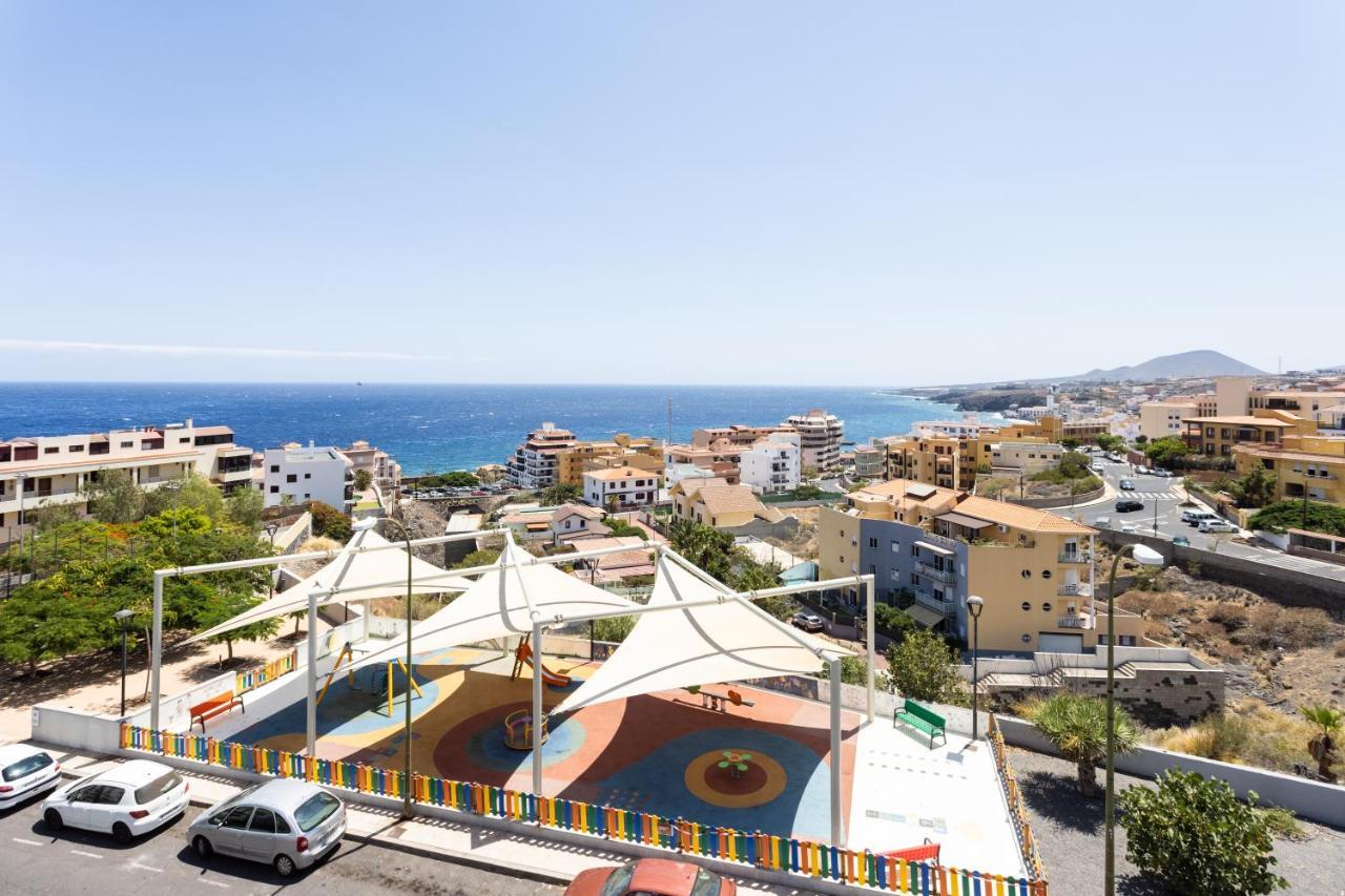 Home2Book Stylish Apartment Caletillas 坎德拉里亚 外观 照片