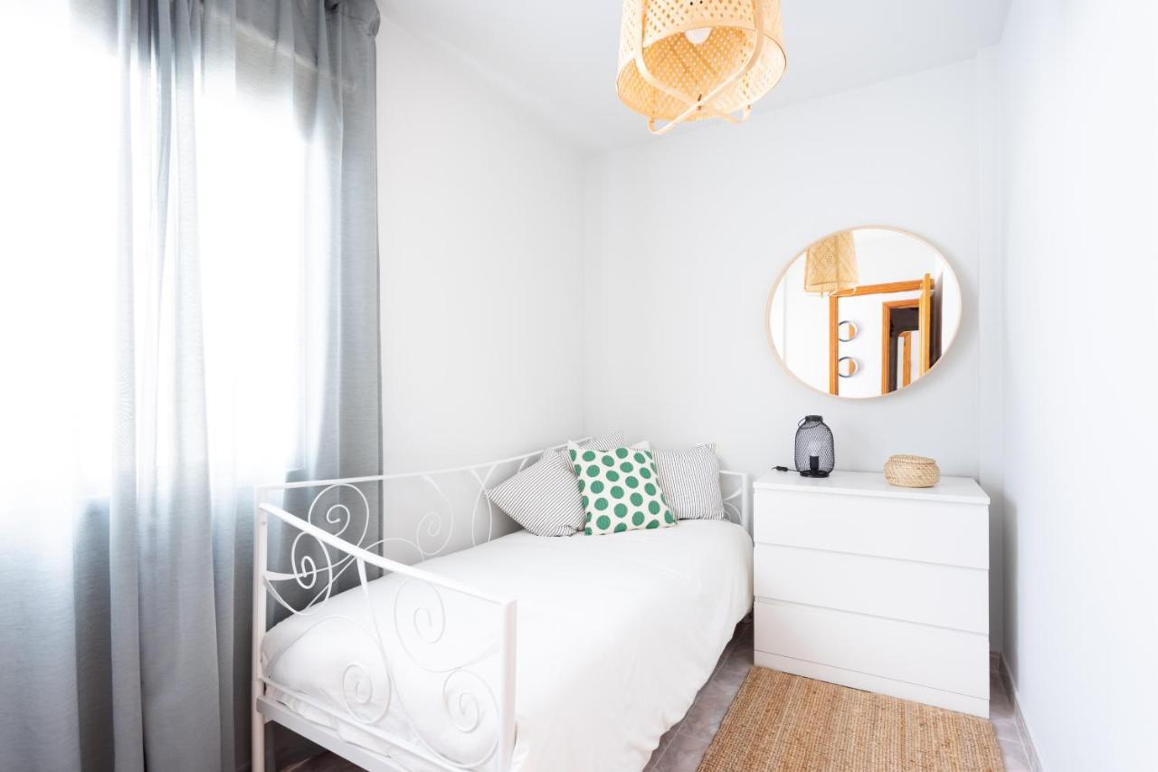 Home2Book Stylish Apartment Caletillas 坎德拉里亚 外观 照片